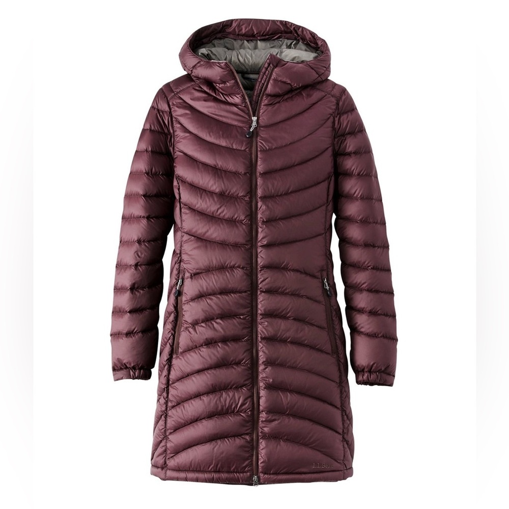 NWOT Women's Ultralight 850 Down Hooded Coat